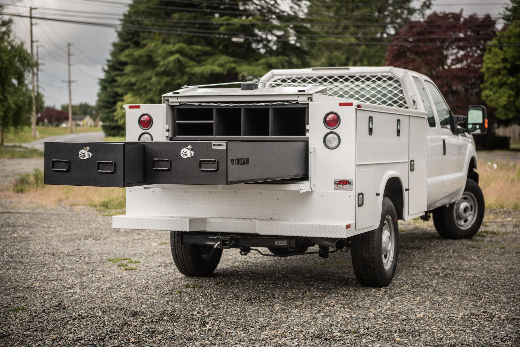 Ford F-250 Super Duty | Ford F-250 Service Truck