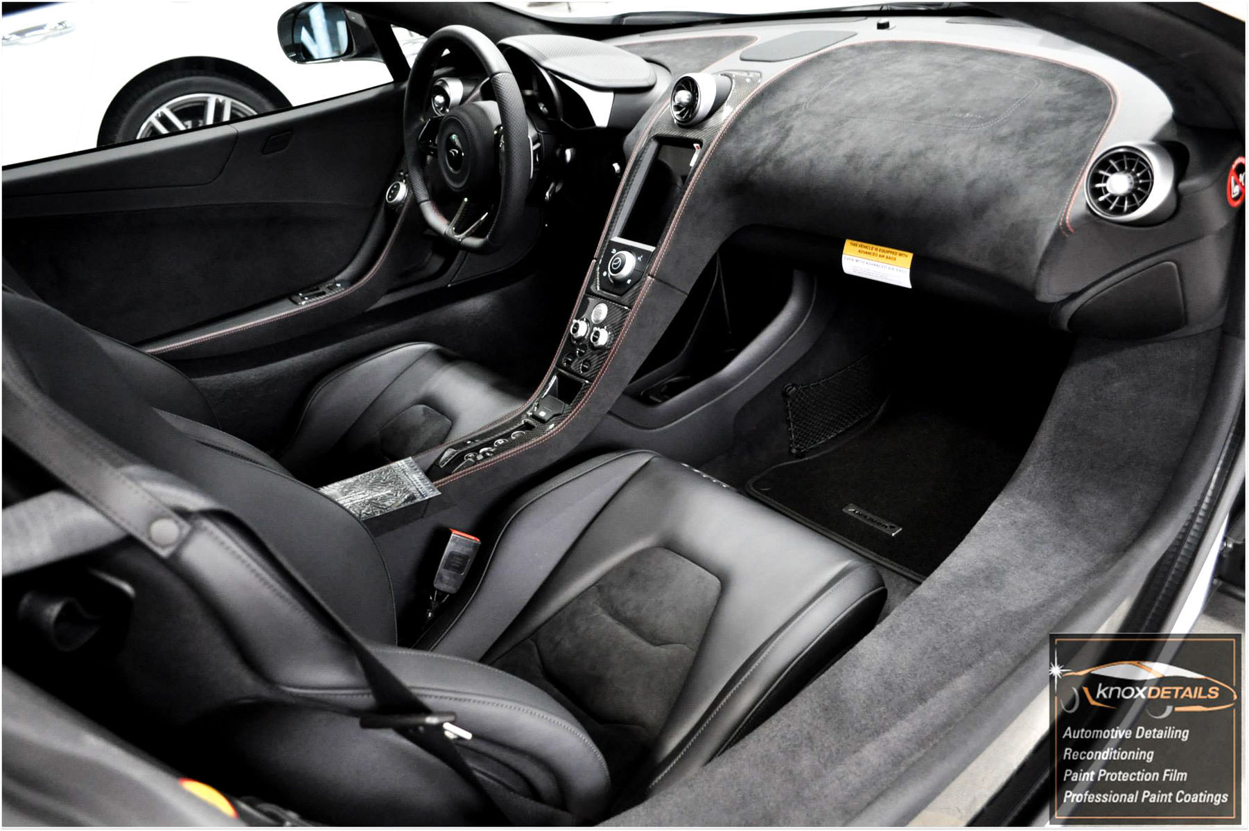 2015 McLaren 650S | Driver seat or passenger seat? I guess it depends who is driving...
