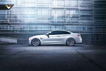BMW F82 M4 With Vorsteiner EVO Aero And Flow Forged Wheels