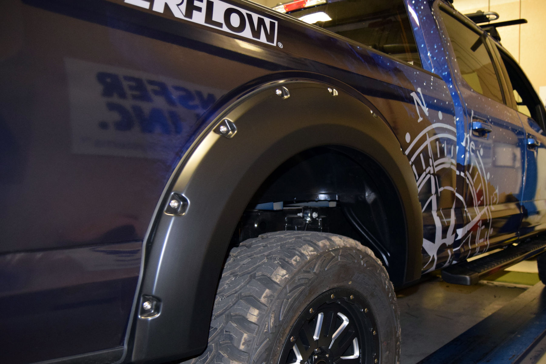 2018 Ford F-150 | 2018 Ford F-150 4x4 SuperCrew by Transfer Flow - Fender FordSEMA