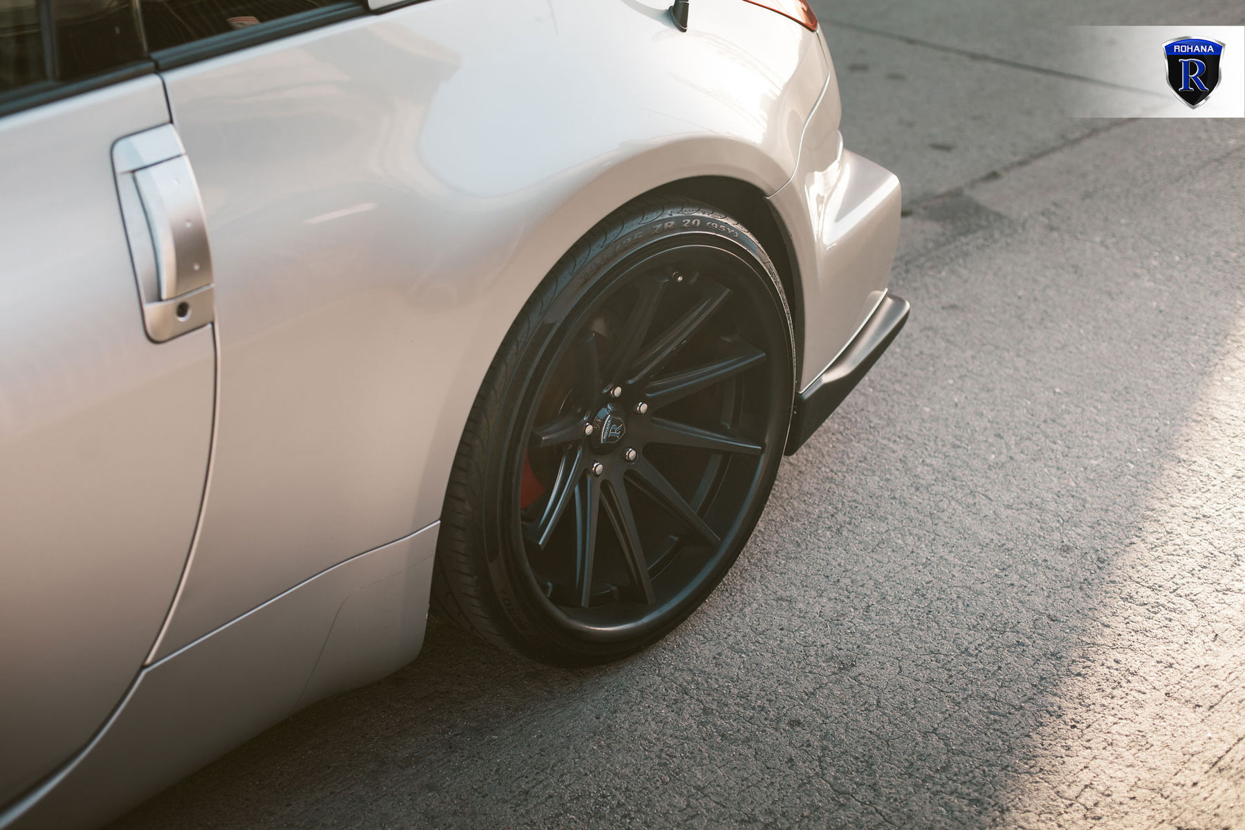  Nissan 350Z | Custom 350Z - Wheel Gap