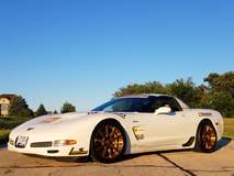 Chris Jacobs' "Fluffy" C5 Corvette Z06 on Forgeline One Piece Forged Monoblock GTD1 5-Lug Wheels