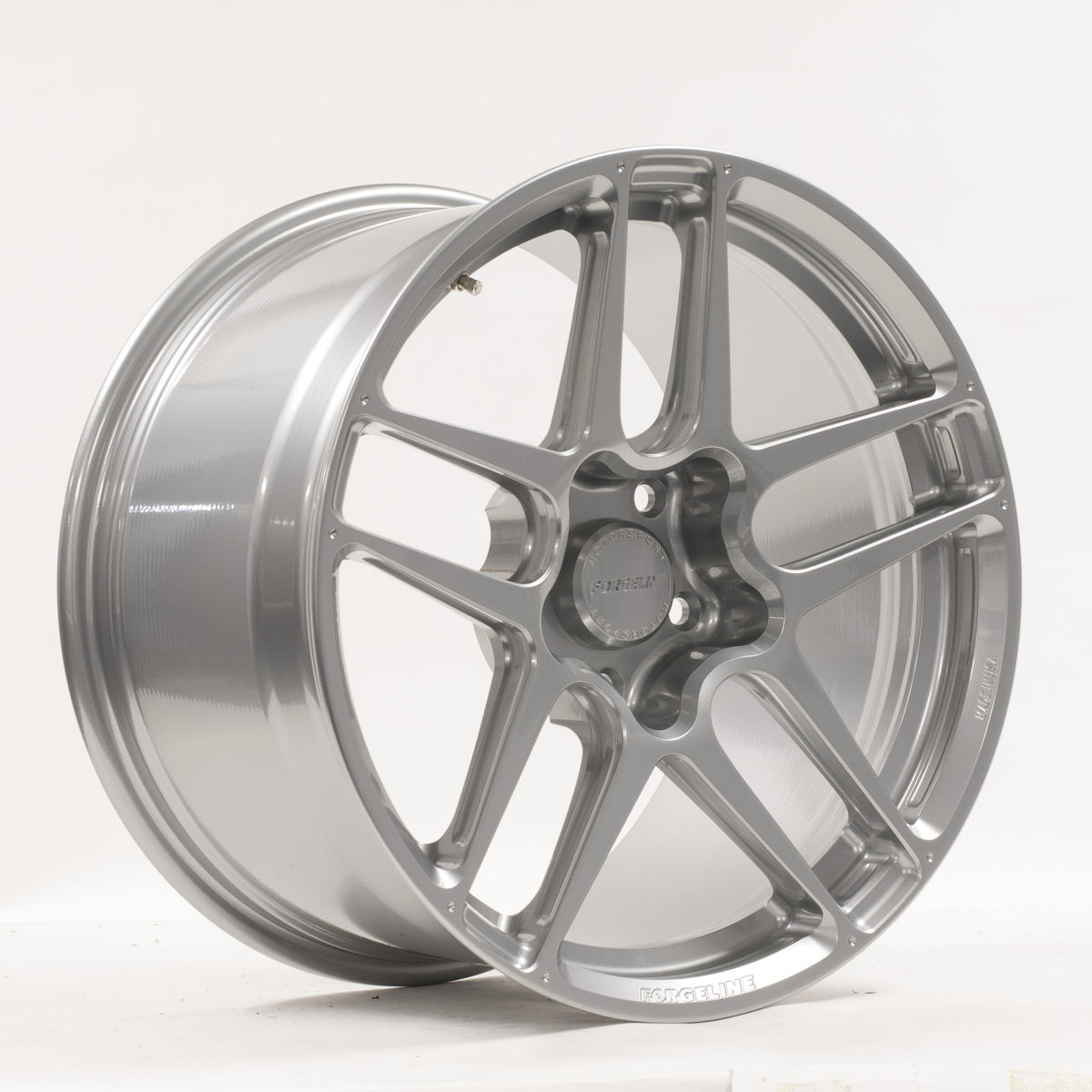 | Forgeline Debuts the New ZO1R Monoblock Racing Wheel at the 2018 PRI Show