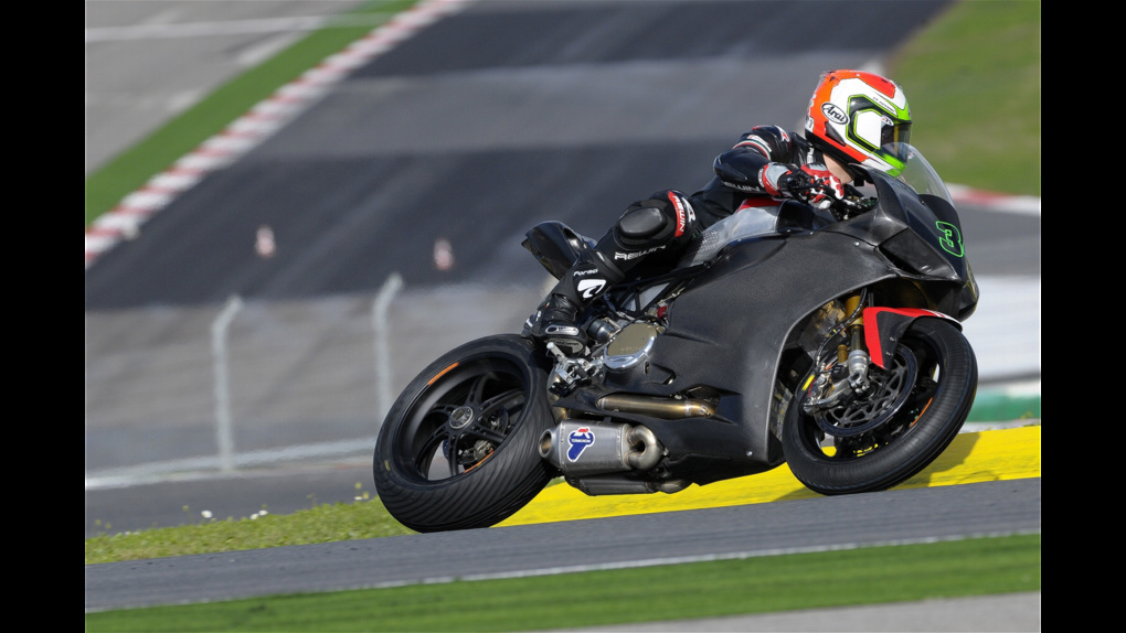2014 Ducati 1000DS MULTISTRADA | '14 WSBK Ducati - Portimao Test