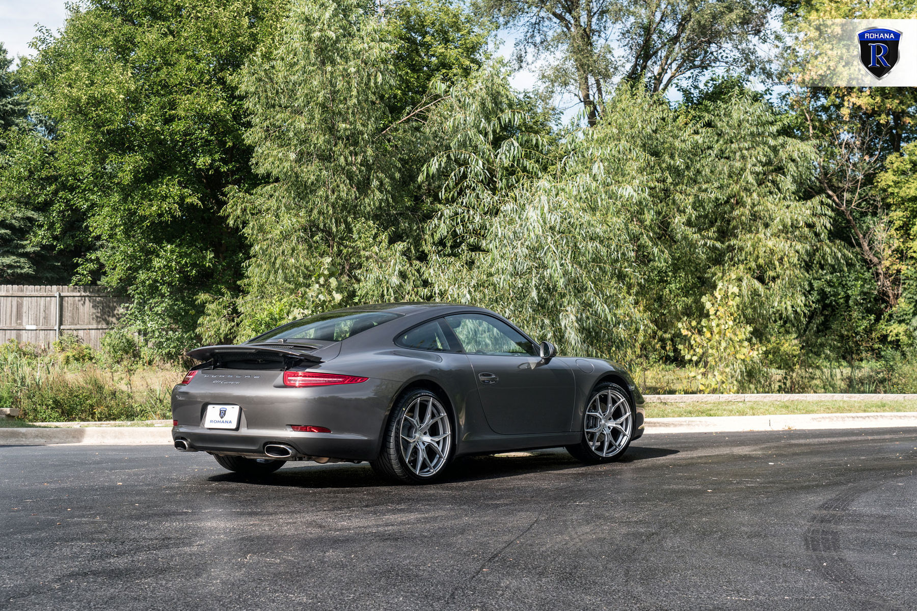2016 Porsche 911 | Charcoal Porsche 911 Carrera - Stance