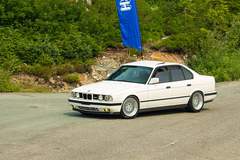 H&R 1991 BMW M5