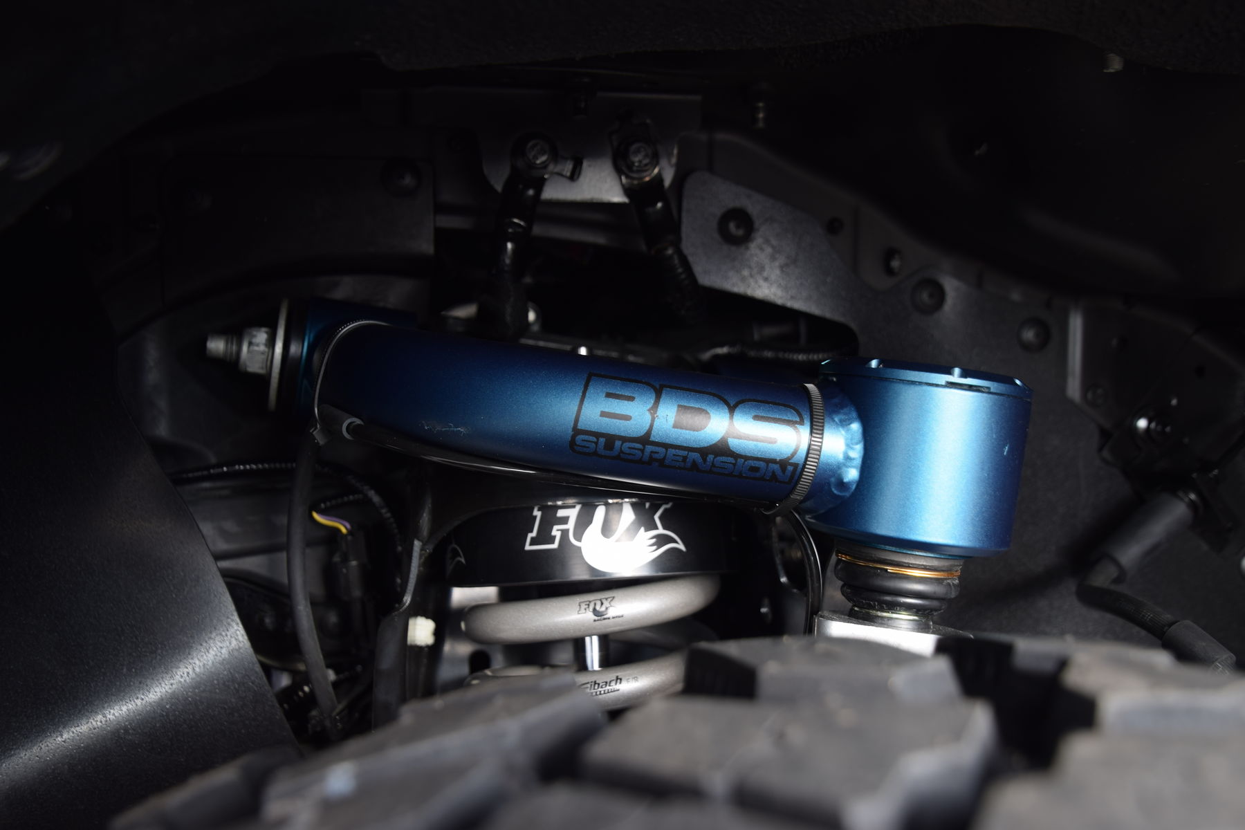 2019 Ford Ranger | 2019 Ford Ranger Lariat SuperCrew by A.R.E. Accessories - BDS FordSEMA