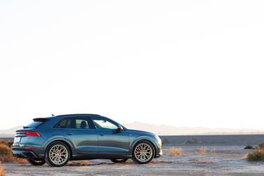2019 Audi Q8 | H&R 2019 Audi Q8 - Vegas