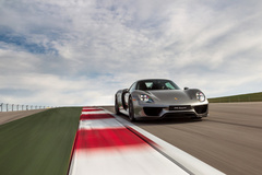 '15 Porsche 918 Spyder at COTA