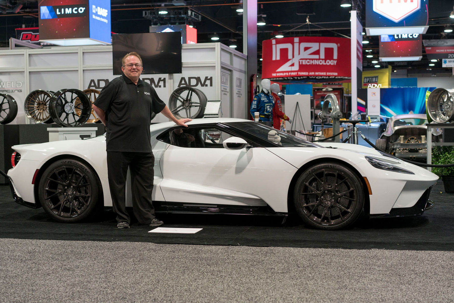 2018 Ford GT | ADV.1 SEMA Show - Ford GT with Carbon Fiber Wheels