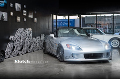 2004 Honda S2000 on Klutch SL-14's