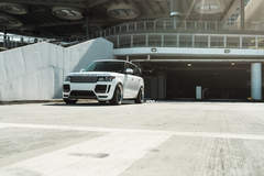 ADV.1 Range Rover HSE