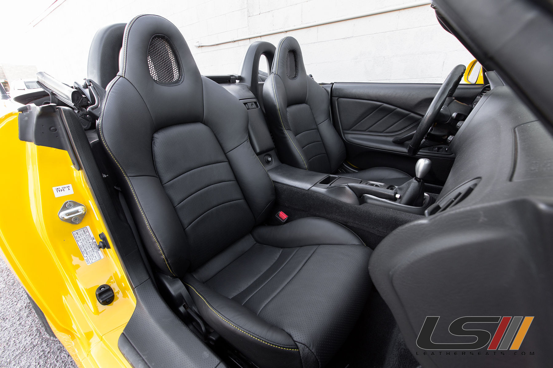 2001 Honda S2000 | 2001 Honda S2000 Interior By LeatherSeats.com