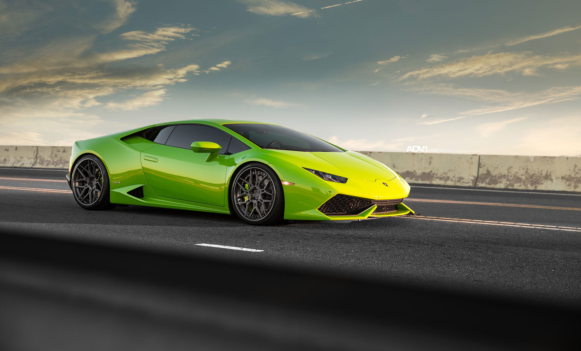  Lamborghini Huracan | Verde Mantis Green Lamborghini Huracan LP610-4 - ADV7 Track Spec CS Series