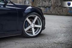 Chrysler 300 - Passenger Front Wheel