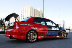VOLKRACING RE30