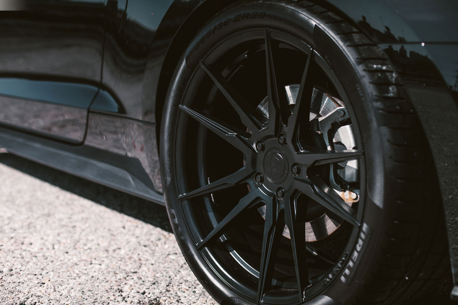 2016 Ford Mustang | Ford Mustang - Aftermarket Wheel