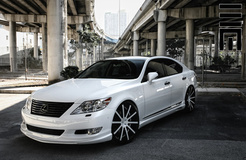 '09 Lexus LS460 on XO Tokyo's