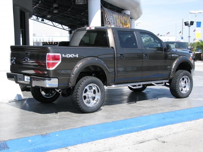  Ford F-150 | N-FAB Wheel to Wheel Stainless Steel Nerf-Step