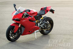 Ducati 1199 Panigale vs. EBR 1190RX – Superbike Comparison Test 