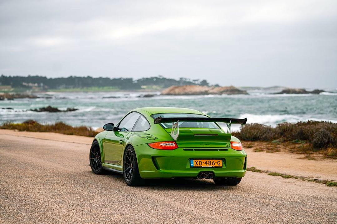 2011 Porsche 911 | Twin Spark Racing Porsche GT3 RS on Forgeline One Piece Forged Monoblock GA1R Wheels