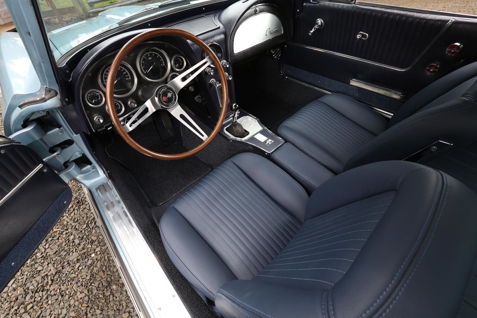 1964 Chevrolet Corvette Stingray | 1964 Corvette Stingray on Art Morrison chassis
