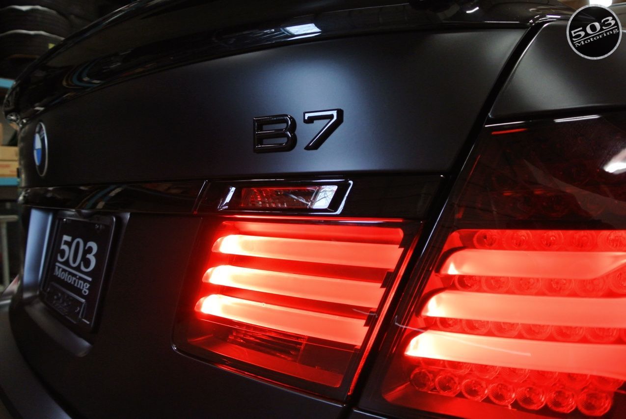  BMW ALPINA B7 | BMW 750Li ALPINA - 503 Motoring - B7 Emblem