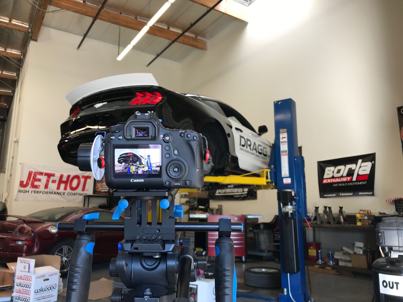 2018 Ford Mustang | Up on the lift with the 2018 Ford Mustang Fastback by DRAGG #FordSEMA