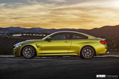 V810 Gunmetal 19" | BMW F82 M4 Austin Yellow