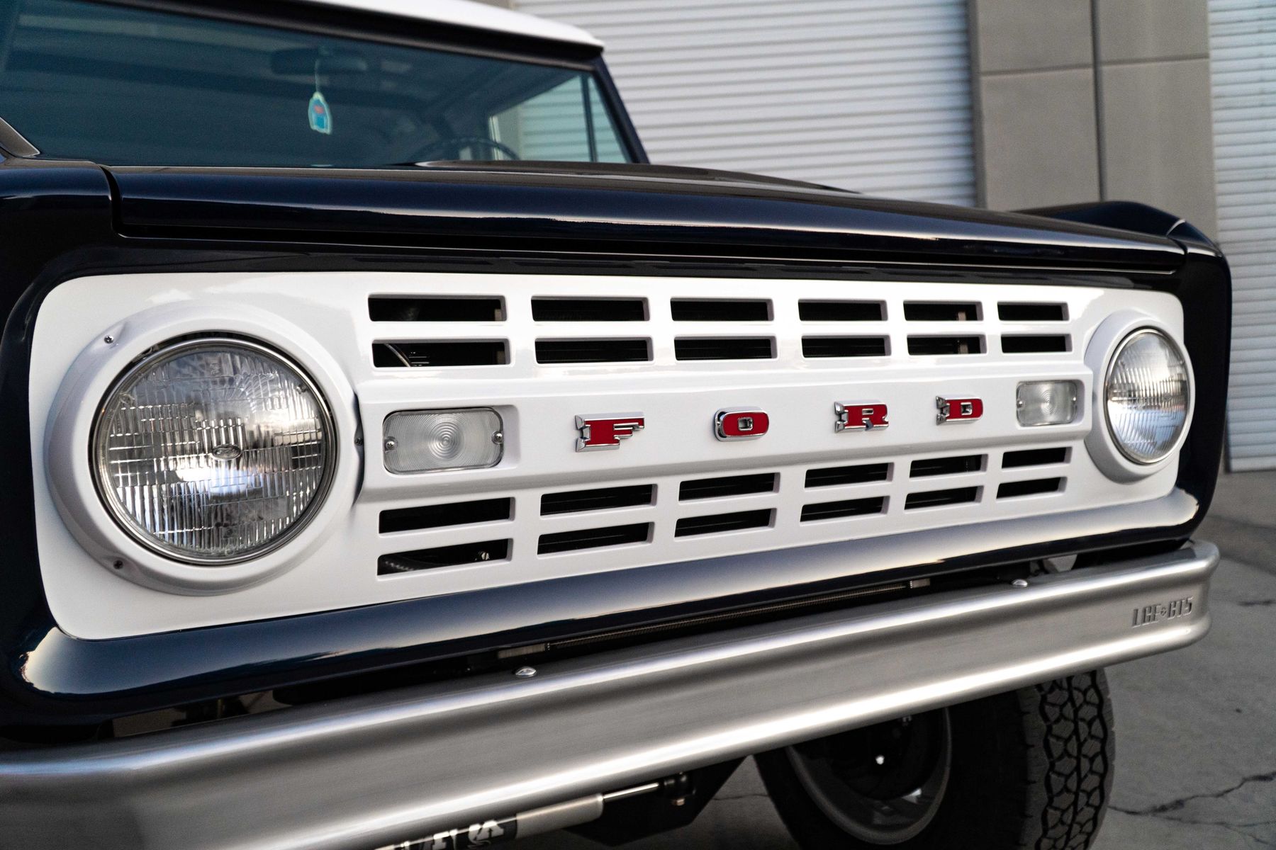 1968 Ford Bronco | 1968 Ford Bronco by Jay Leno and Ford Performance - Rendering
