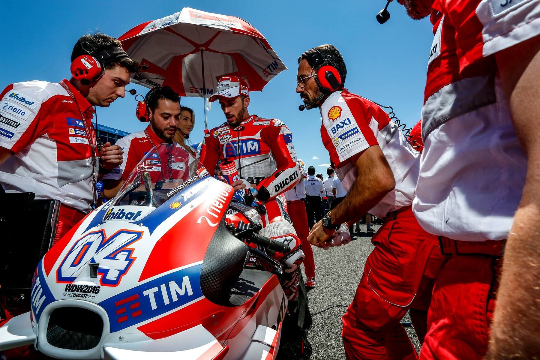 2016   | 2016 Ducati Moto GP Team