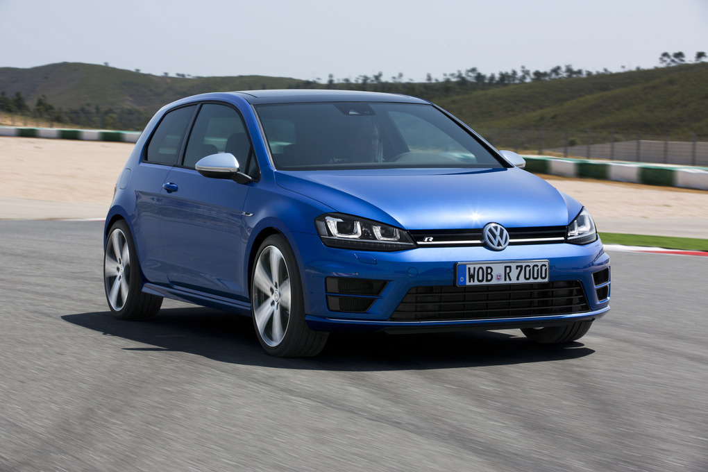 2015 Volkswagen Golf R | The '15 VW Golf R