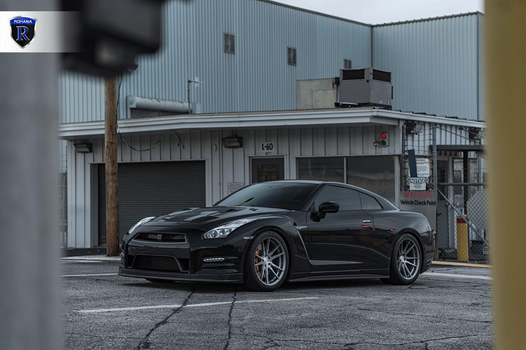 2015 Nissan GT-R | GTR - Driver Side
