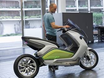 2015 BMW  | C Evolution Scooter Concept