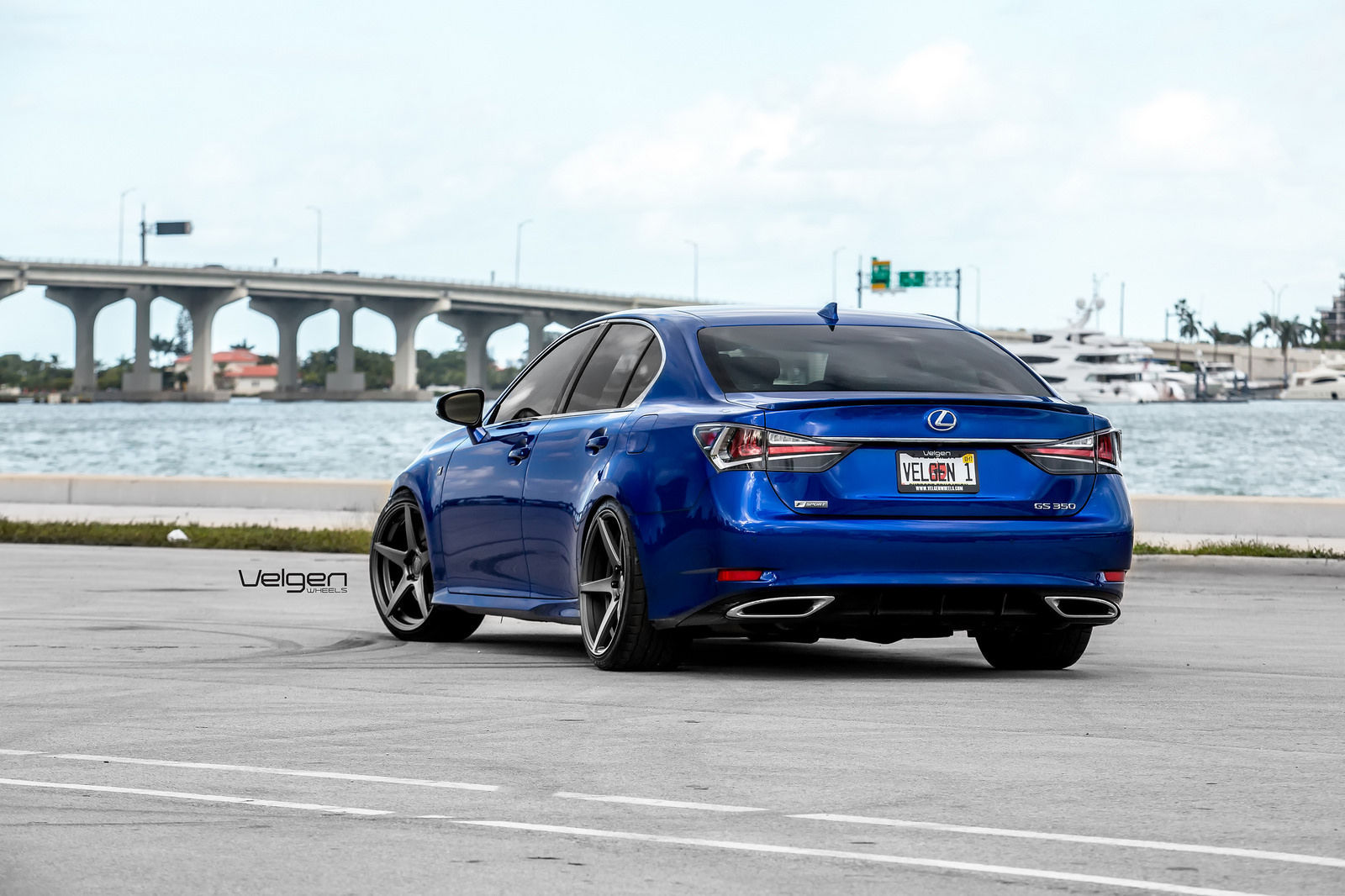 2016 Lexus GS 350 | Lexus GS350 F-Sport on Velgen Wheels Classic5 Matte Gunmetal  20x9 & 20x10.5