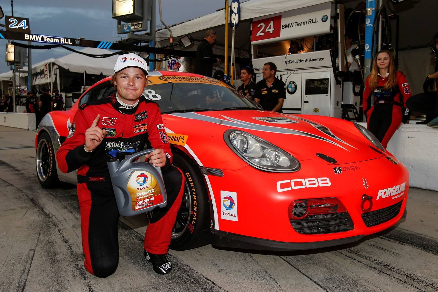 2017 Porsche Cayman | Forgeline Teams on the Pole at Daytona