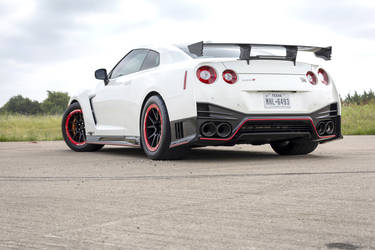 2015 Nissan GT-R | T1 Race Development Nismo Nissan GT-R on Forgeline Forged Monoblock GS1R Beadlock Wheels
