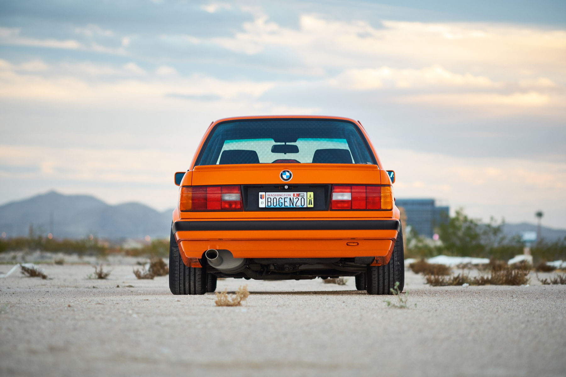 1991 BMW 3 Series | H&R Project U94 - GO WIDE
