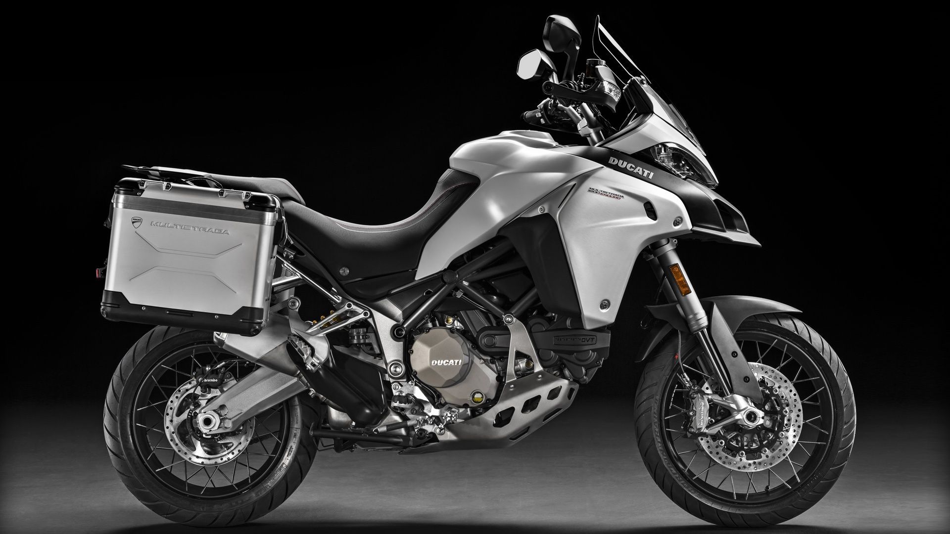2016 Ducati Multistrada 1200 Enduro | Multistrada 1200 Enduro - Silver Side Angle