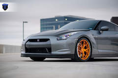 Gray Nissan GTR - Front Left Wheel
