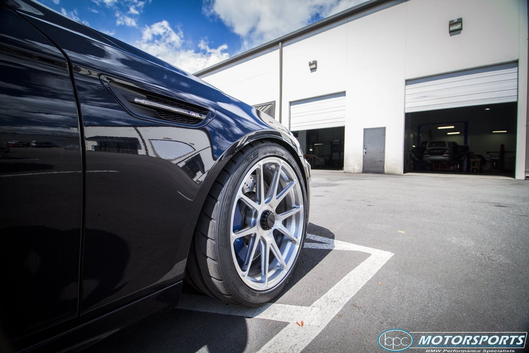 2016 BMW M5 | Ruben's Ronin Speed Industries BMW F10 M5 on Center Locking Forgeline One Piece Forged Monoblock GA1R Wheels