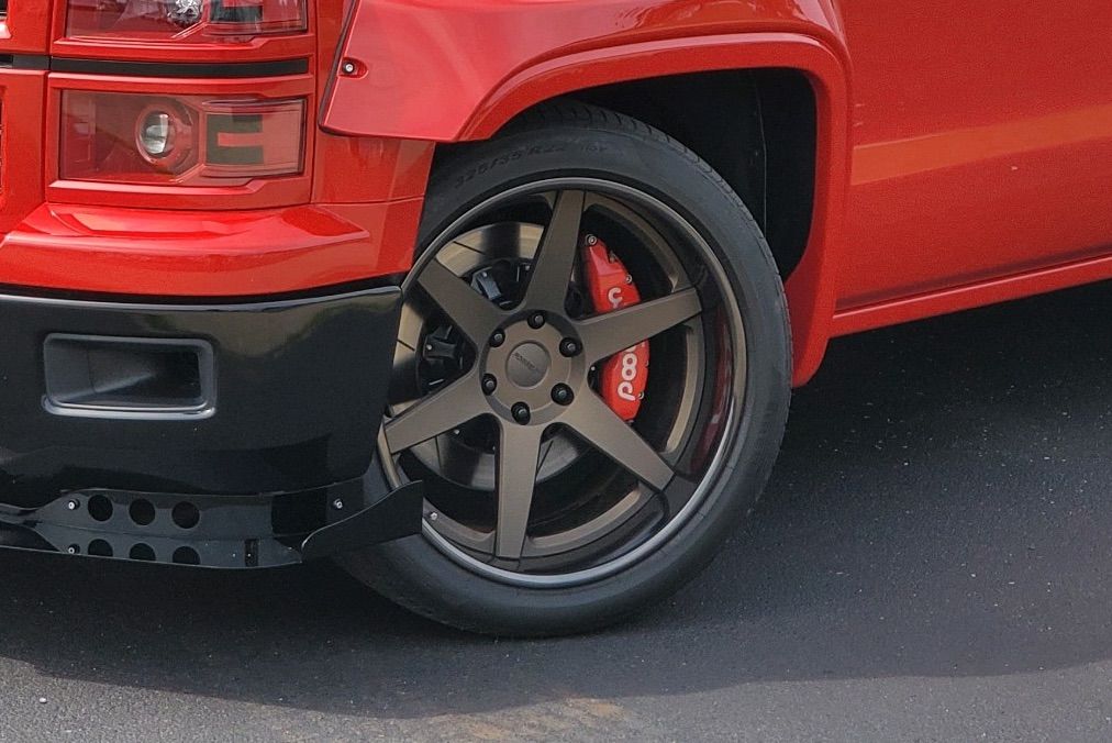 2014 Chevrolet Silverado 1500HD | Riot Custom Accessories’ Chevy Silverado on 6-Lug Forgeline CV3C-Truck Wheels