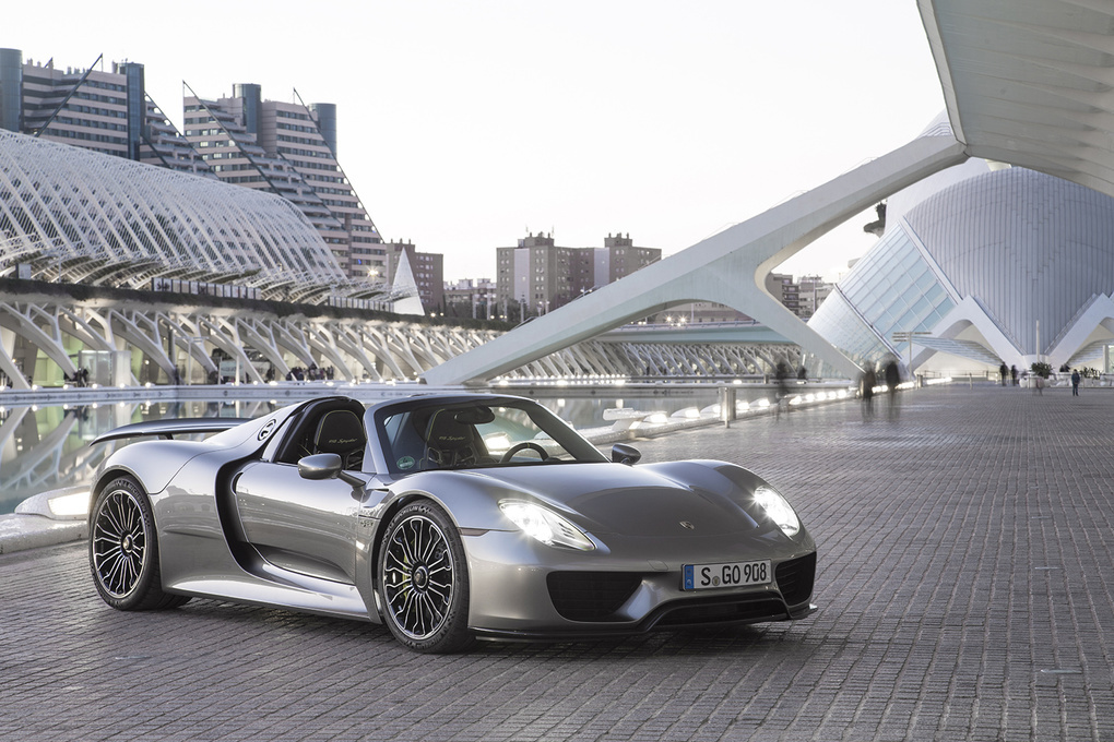 2015 Porsche 918 Spyder | '15 Porsche 918 Spyder