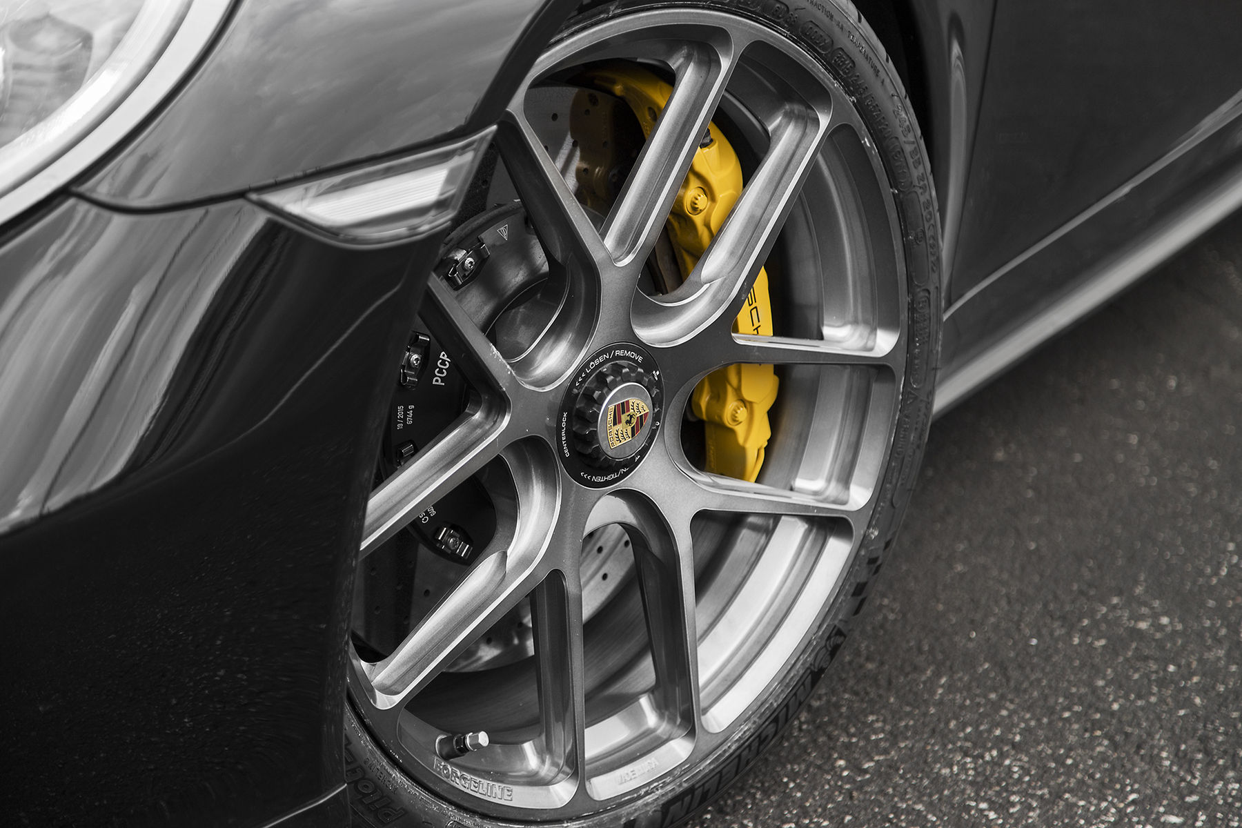 2017 Porsche 911 | Pfaff Tuning's 991 Porsche 911 Turbo on Forgeline One Piece Forged Monoblock VX1R Wheels