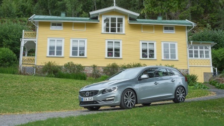 2014 Volvo 240 | The V60