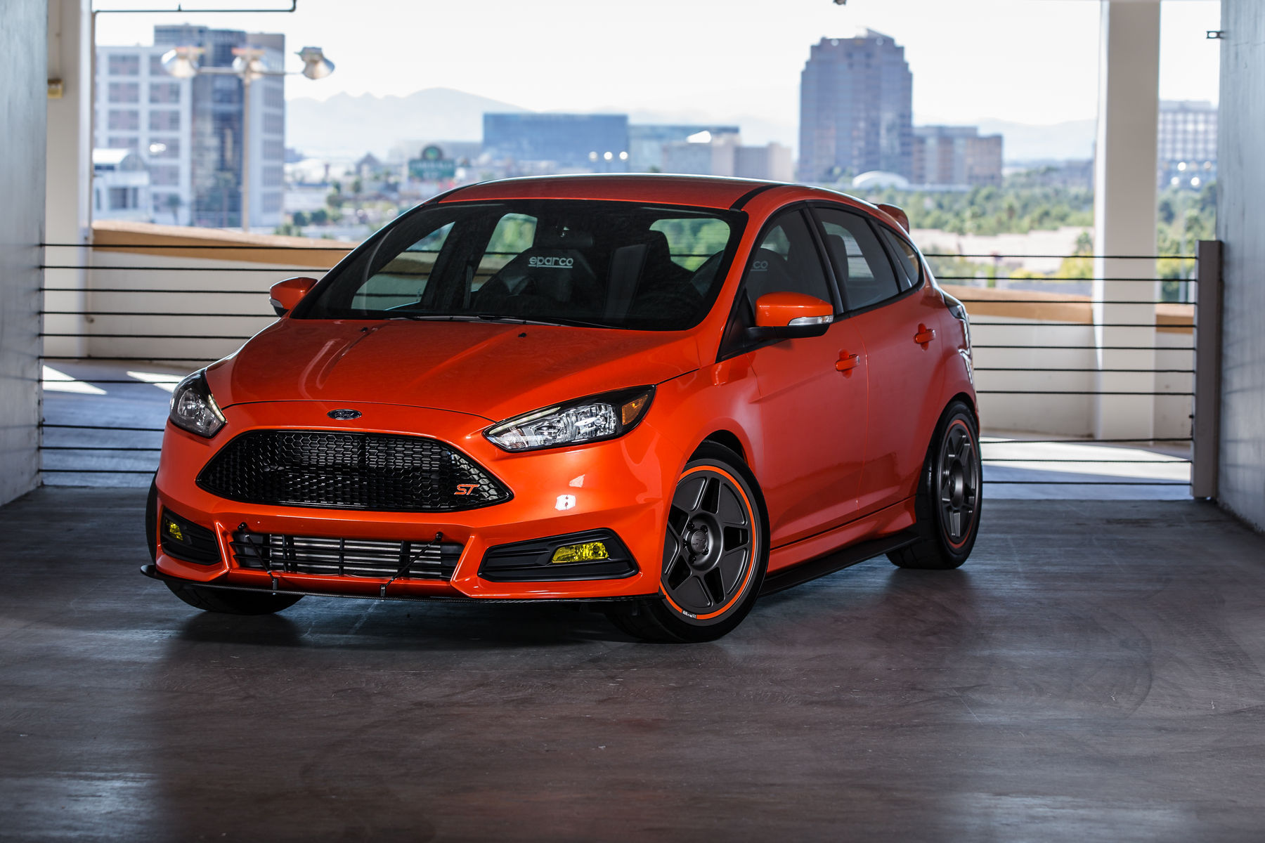 2015 Ford Focus ST | 2015 CJ Post Parts Ford Focus ST