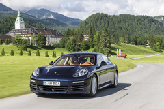'14 Porsche Panamera 4S