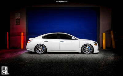 Nissan Maxima