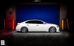 Nissan Maxima