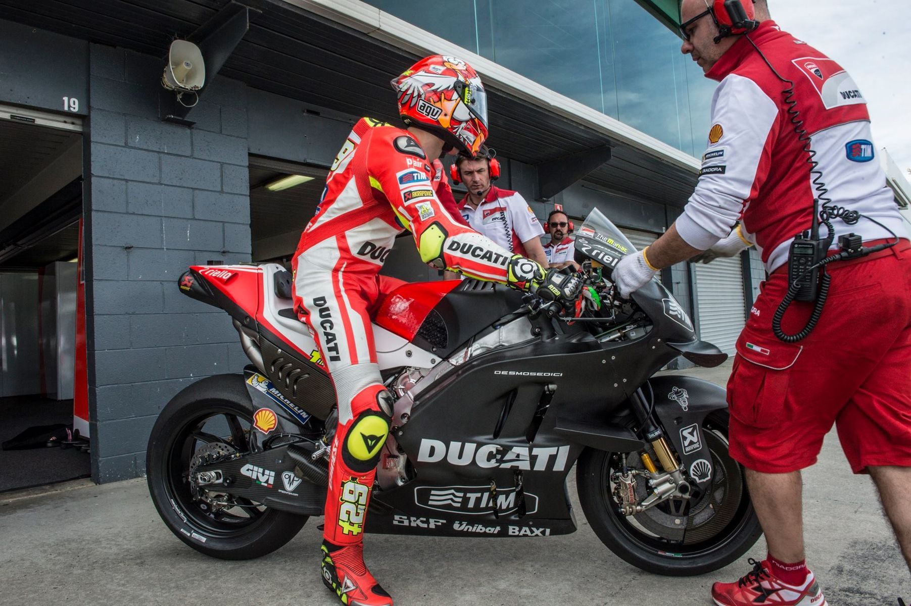 2016   | 2016 Ducati GP Team - preseason